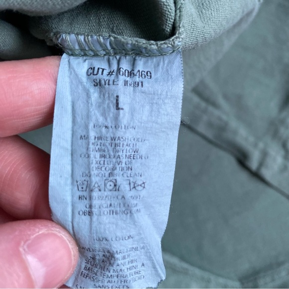 Vintage Obey T-shirt men’s large It’s the end of the world and I feel fine - Picture 7 of 8